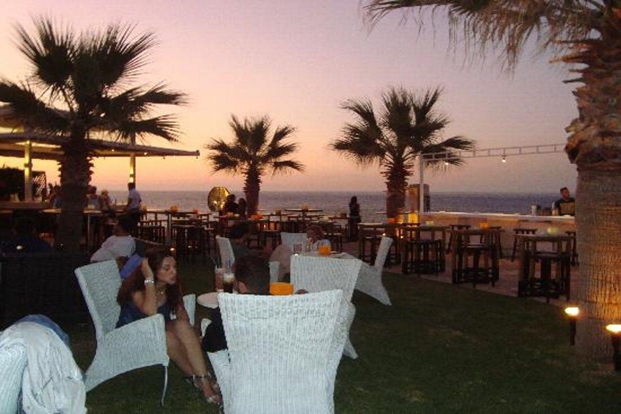 Cavo Seaside Suites (Adults Only) Resmo Dış mekan fotoğraf