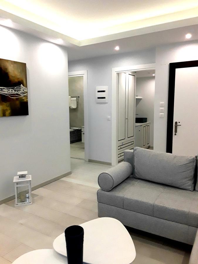 Cavo Seaside Suites (Adults Only) Resmo Dış mekan fotoğraf